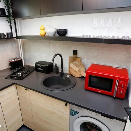 Bright & Relaxing Stay Studio Bucharest Luaran gambar