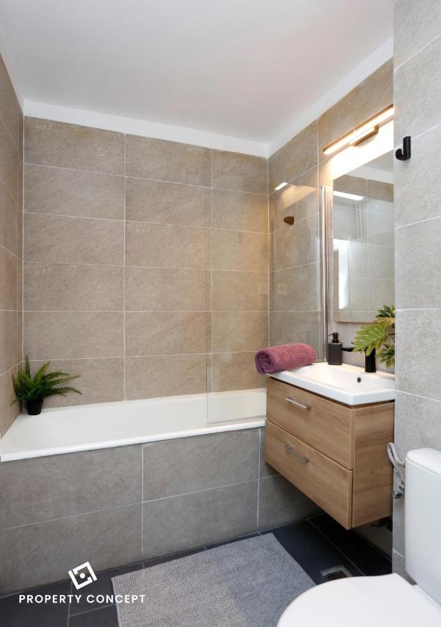 Bright & Relaxing Stay Studio Bucharest Luaran gambar